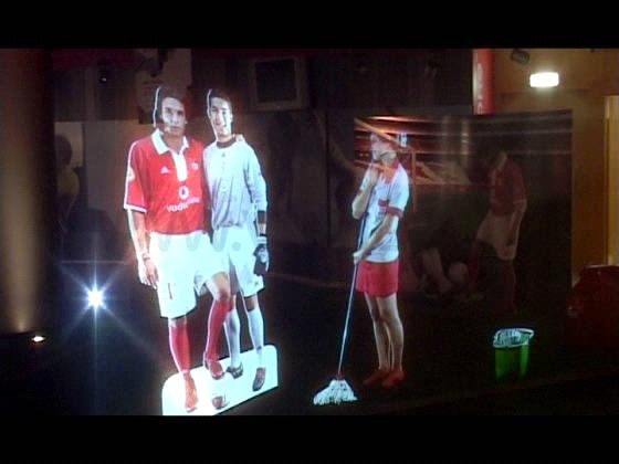 China_Adhesive_High_Resolution_Rear_Projection_Screen_Foil_Glass_Projection_Film20129241102203